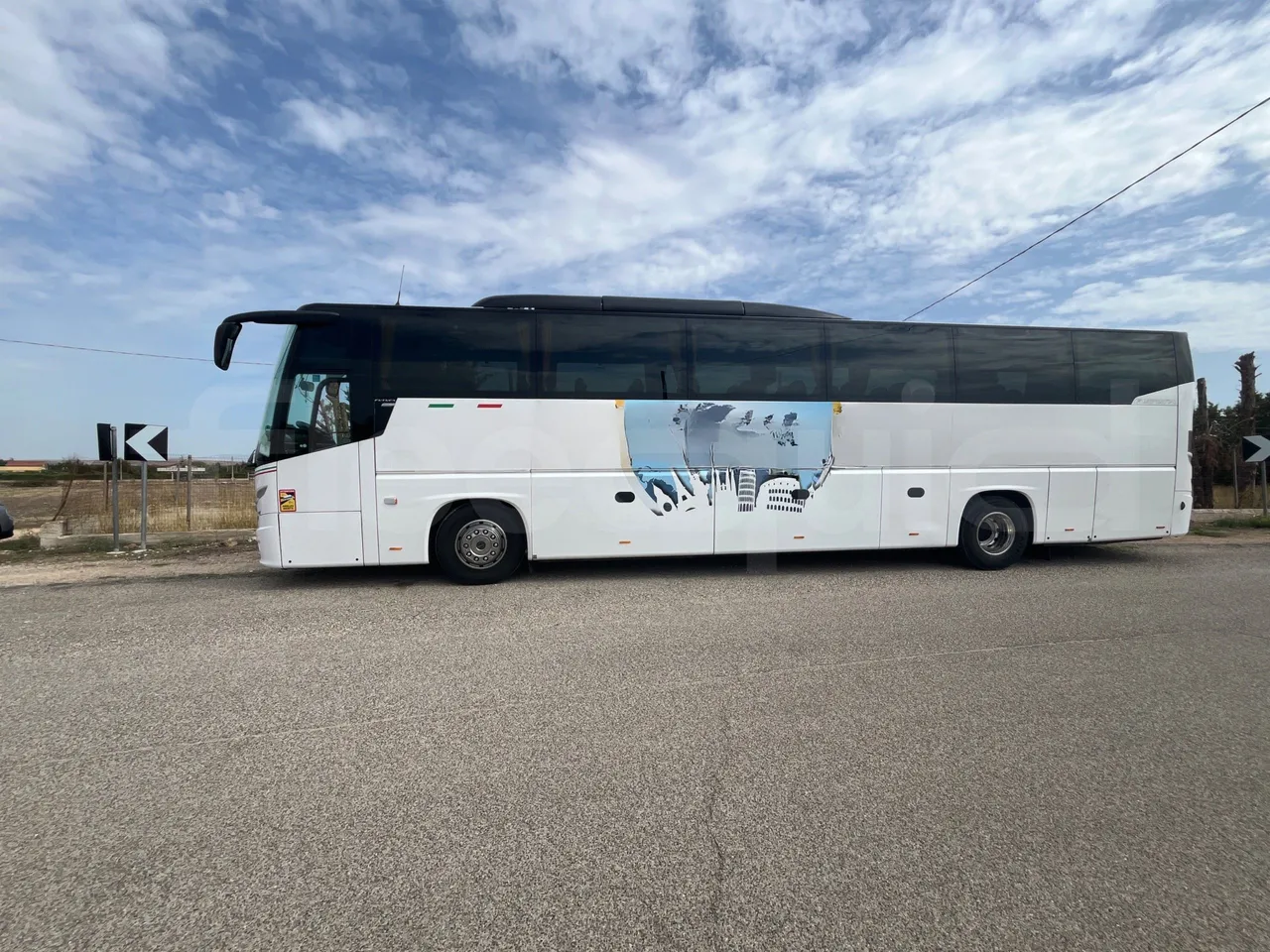 Vdl Futura - left side photo