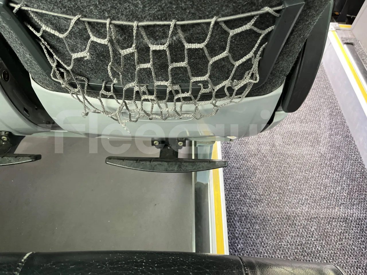 King Long XMQ6800 2AL1AA2B-EUR5-148Kw-7,995m - footrest detail photo