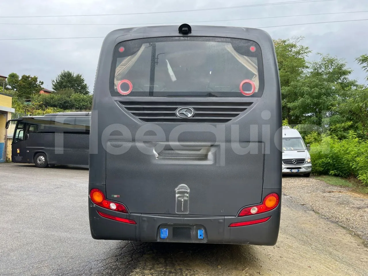 King Long XMQ6800 2AL1AA2B-EUR5-148Kw-7,995m - rear hatch closed