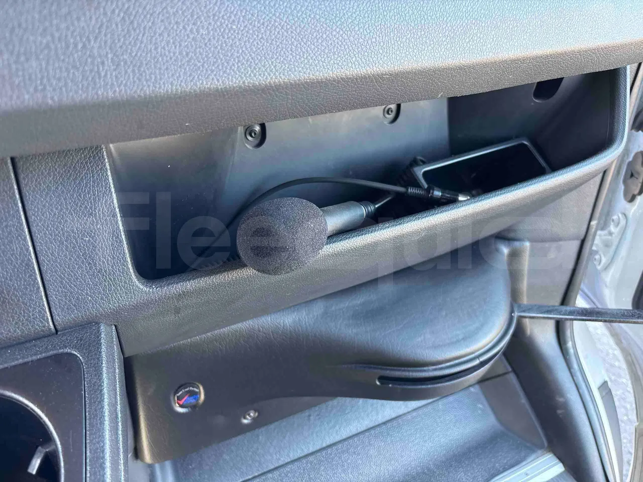Mercedes-Benz Sprinter - hostes microphone accessories photo