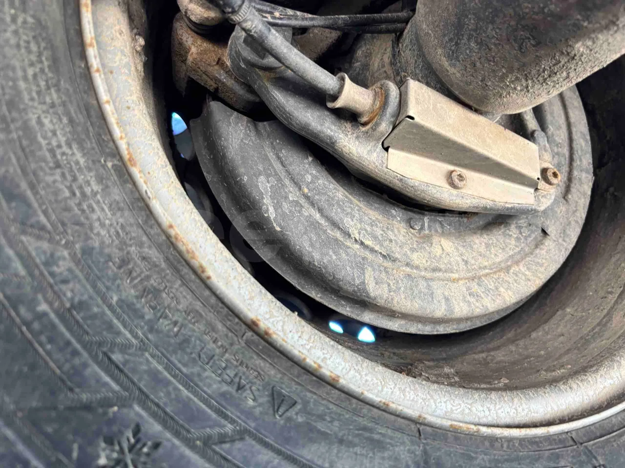 Mercedes-Benz Sprinter - axle 2 discs right