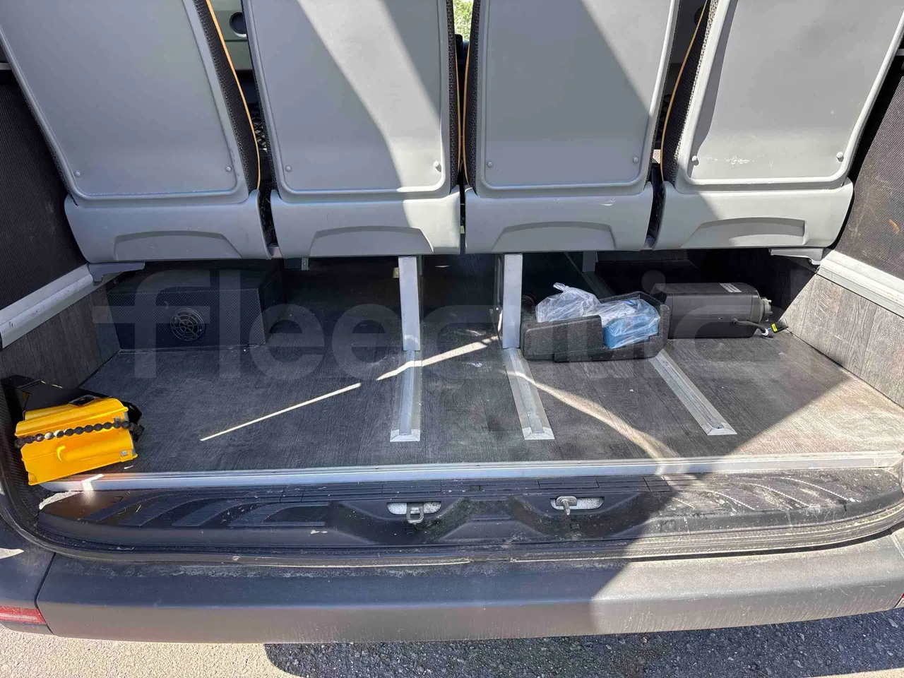 Mercedes-Benz Sprinter - under carpet photo