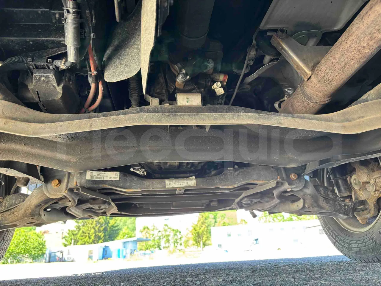 Mercedes-Benz Sprinter - front axle central