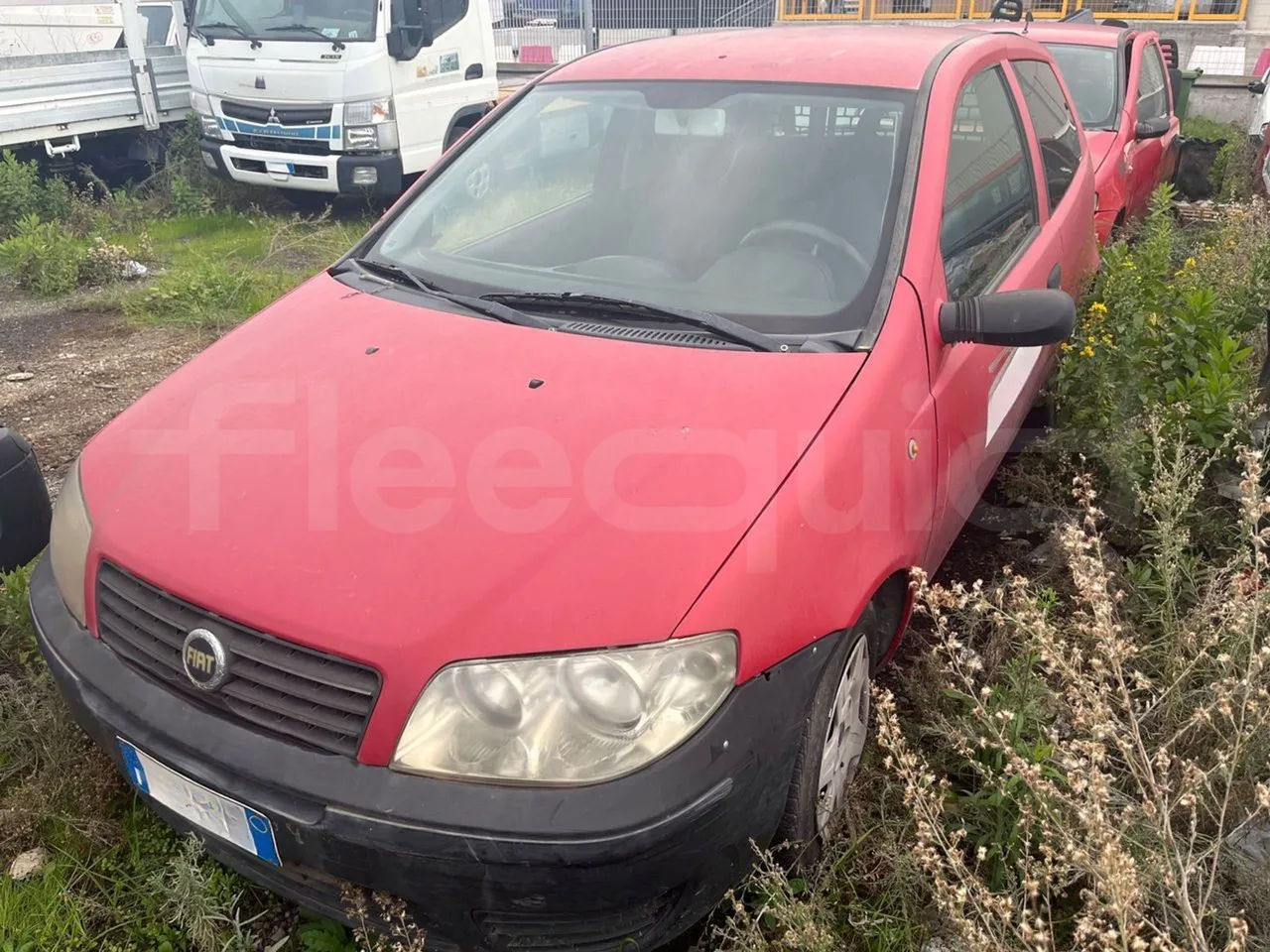 Fiat Punto 188CXH1A EX - Euro3 - 51kW - 3.840mt - Base cover photo