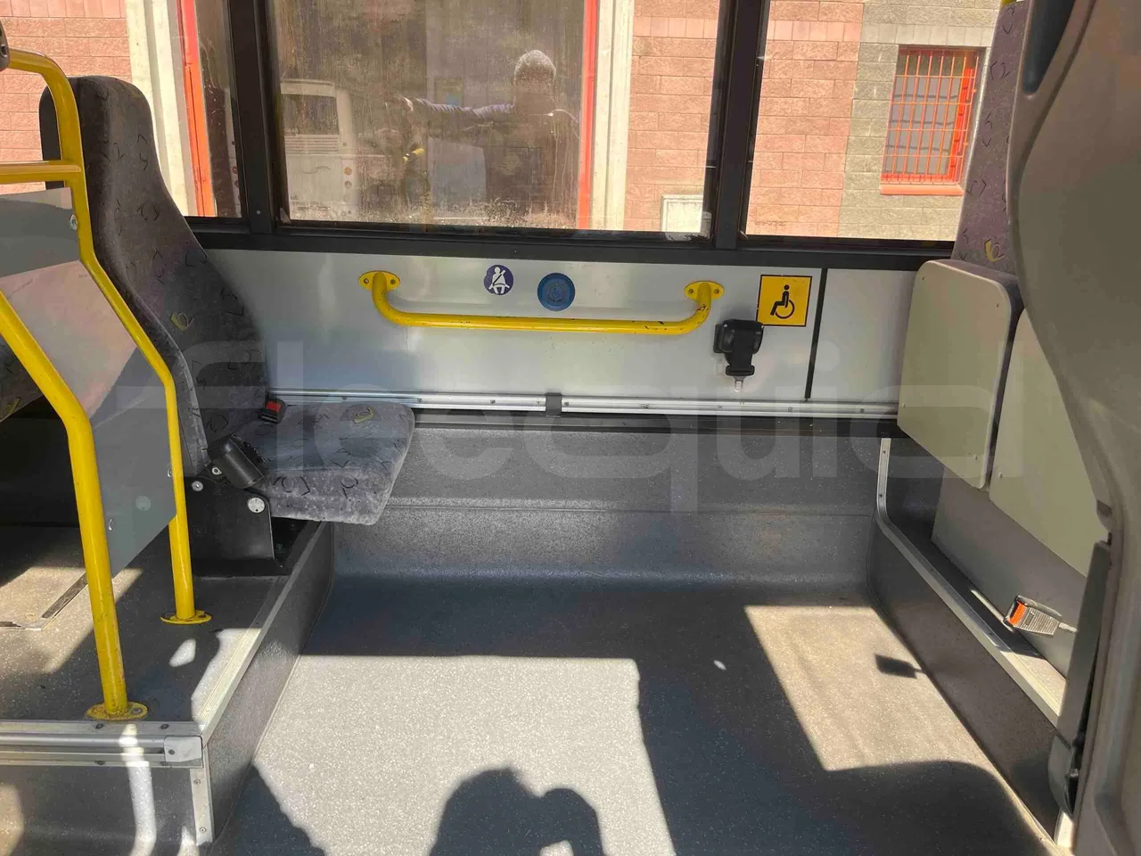 Iveco Cacciamali TCI972 - Euro 5 - 243 kW - 9.700 mt - disabled area photo