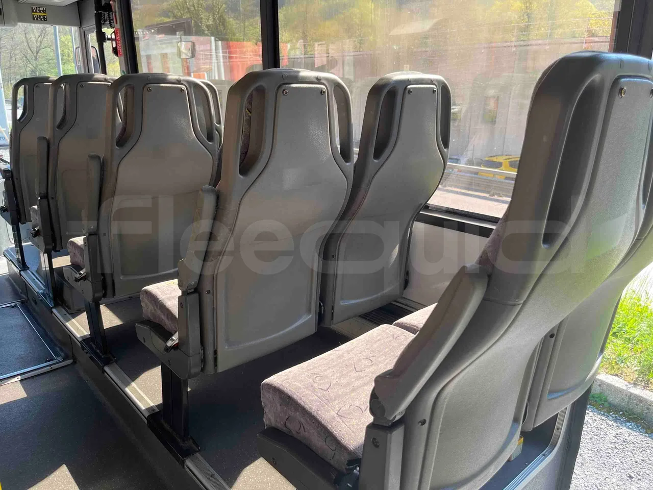 Iveco Cacciamali TCI972 - Euro 5 - 243 kW - 9.700 mt - table detail photo