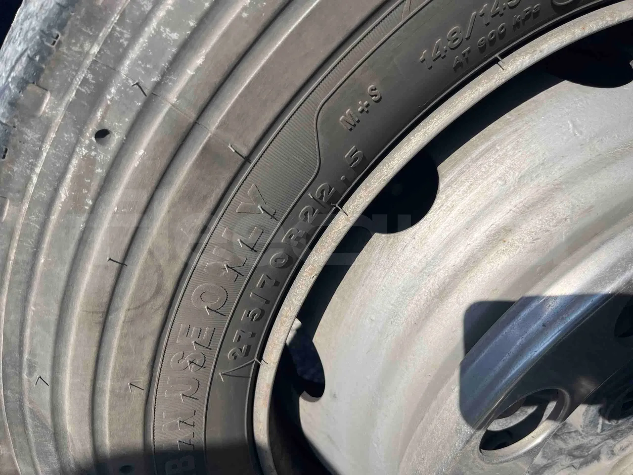 Iveco Cacciamali TCI972 - Euro 5 - 243 kW - 9.700 mt - front left tire measurements