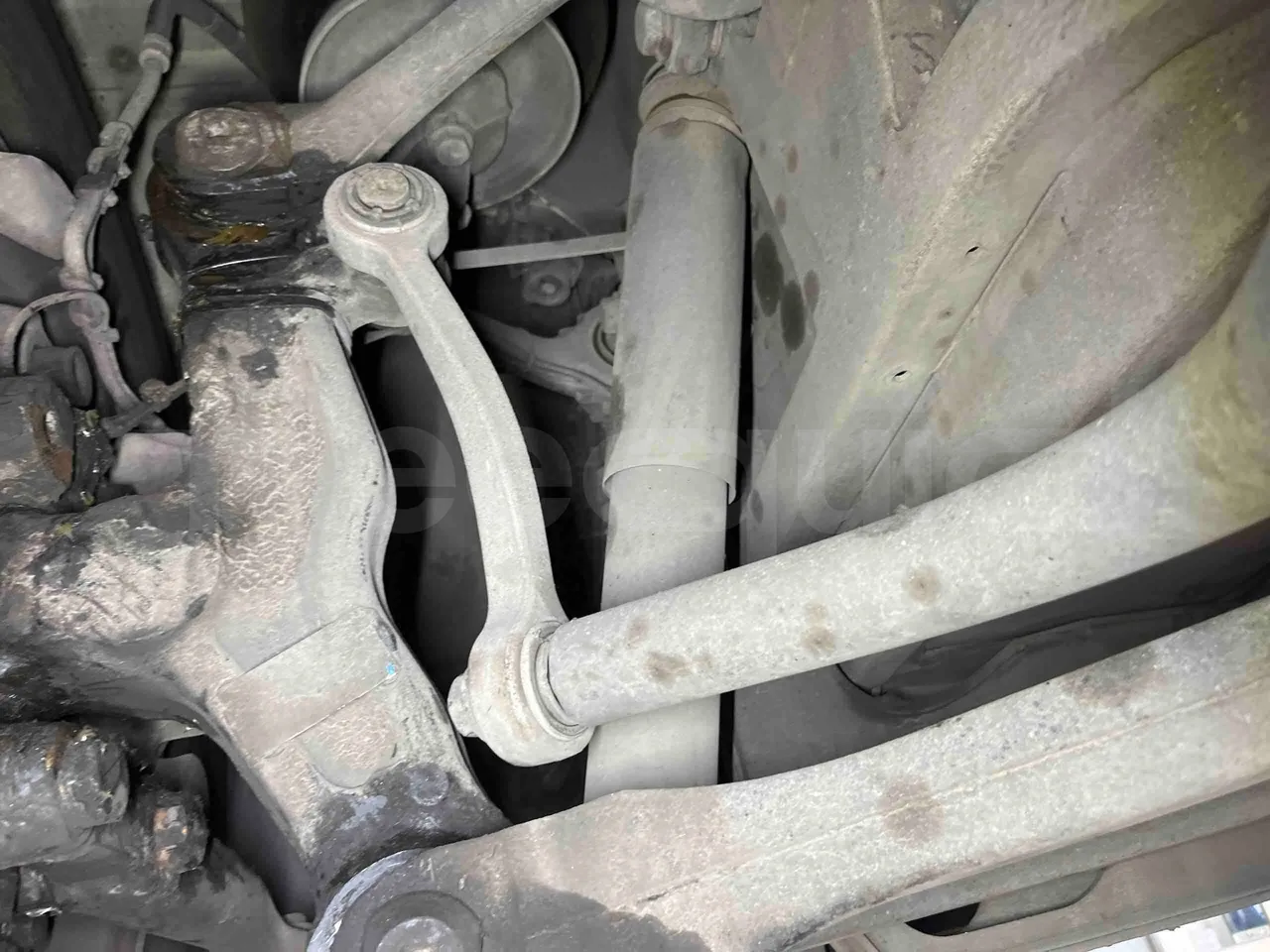 Mercedes-Benz Citaro O 530 G - Euro5 - 260kW - 17.940mt - front shock absorbers left