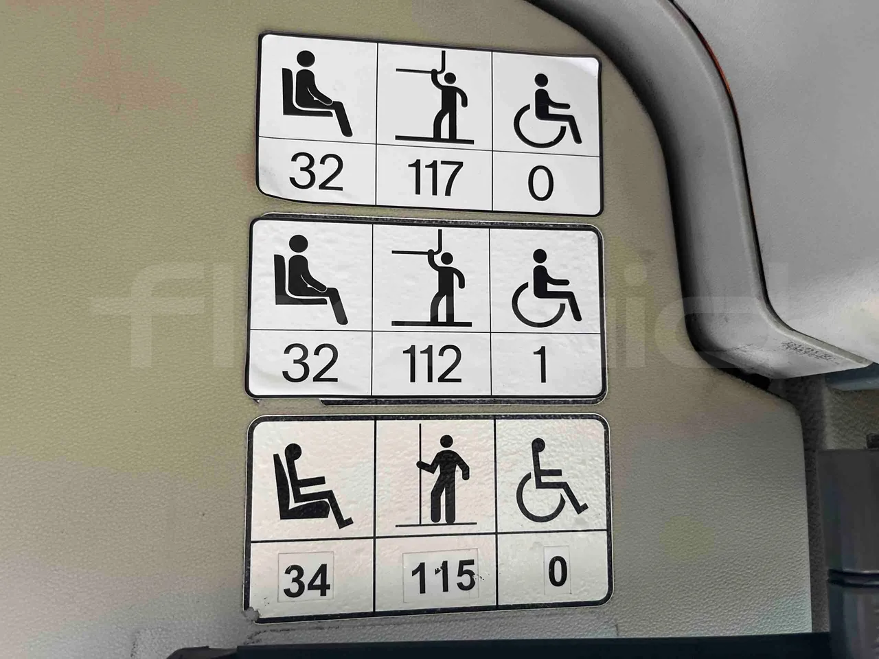 Mercedes-Benz Citaro O 530 G - Euro5 - 260kW - 17.940mt - seat plate photo