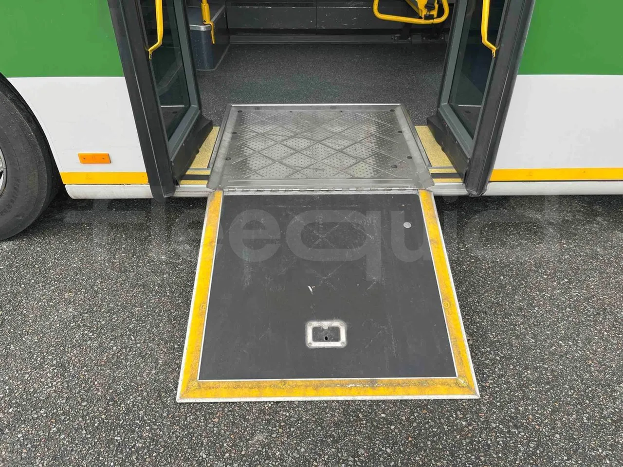 Mercedes-Benz Citaro O 530 G - Euro5 - 260kW - 17.940mt - platform open photo