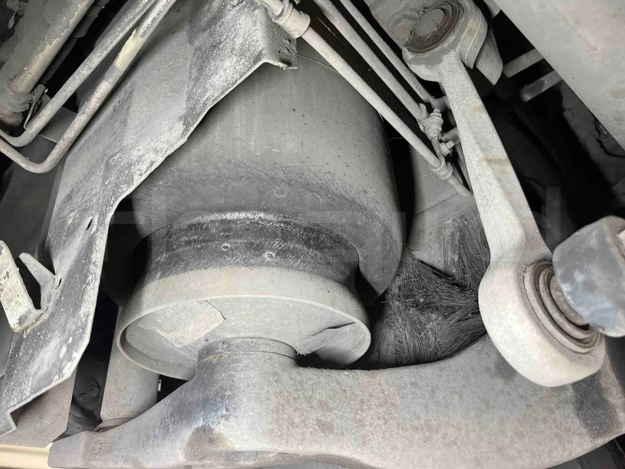 Mercedes-Benz Citaro O 530 G - Euro5 - 260kW - 17.940mt - axle 3 air springs 2 left