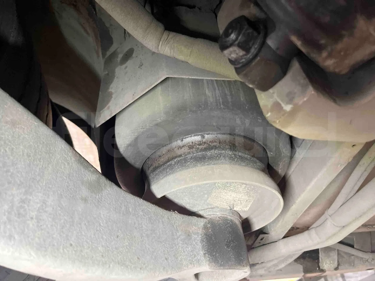 Mercedes-Benz Citaro O 530 G - Euro5 - 260kW - 17.940mt - axel 3 shock absorbers 2 left
