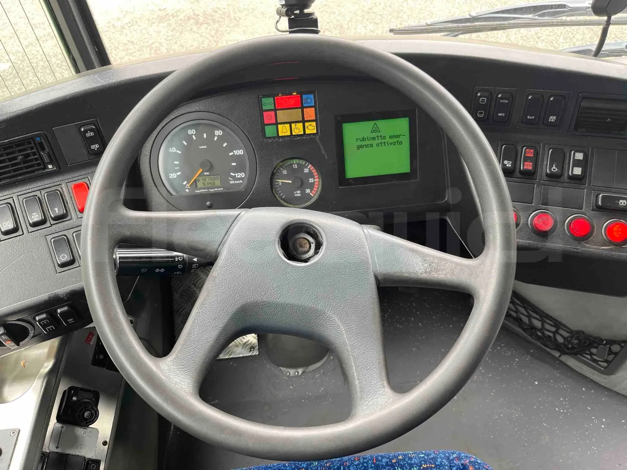 Mercedes-Benz Citaro O 530 G - Euro5 - 260kW - 17.940mt - steering wheel photo