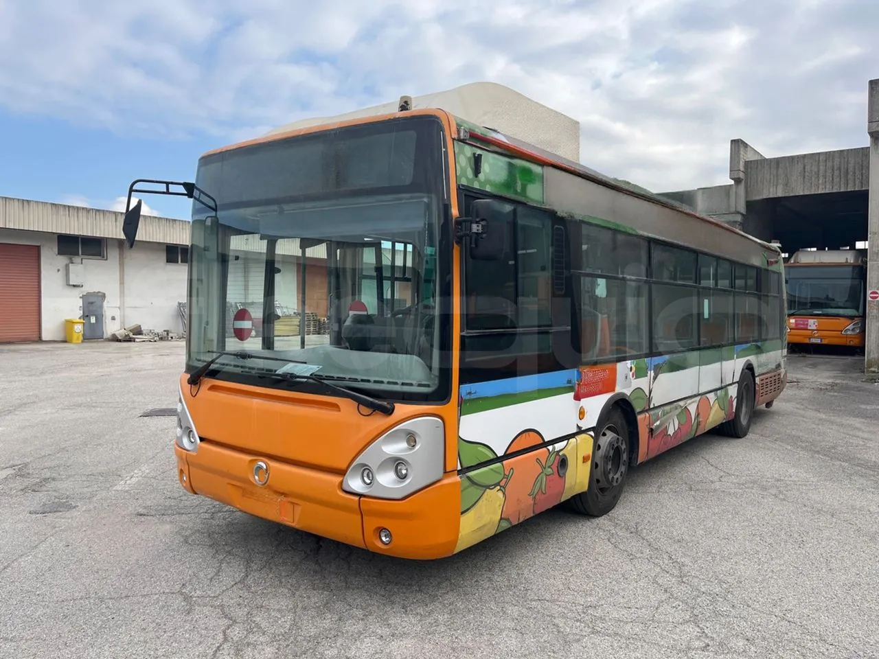 Iveco Citelis PS09D5/A/83 - EUR5 - 213kW - 10.46m CNG - 3/4 front left