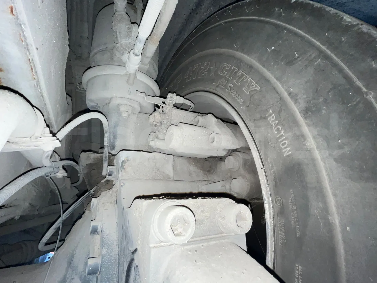 Iveco Citelis PS09D5/A/83 - EUR5 - 213kW - 10.46m CNG - axle 2 caliper brakes right