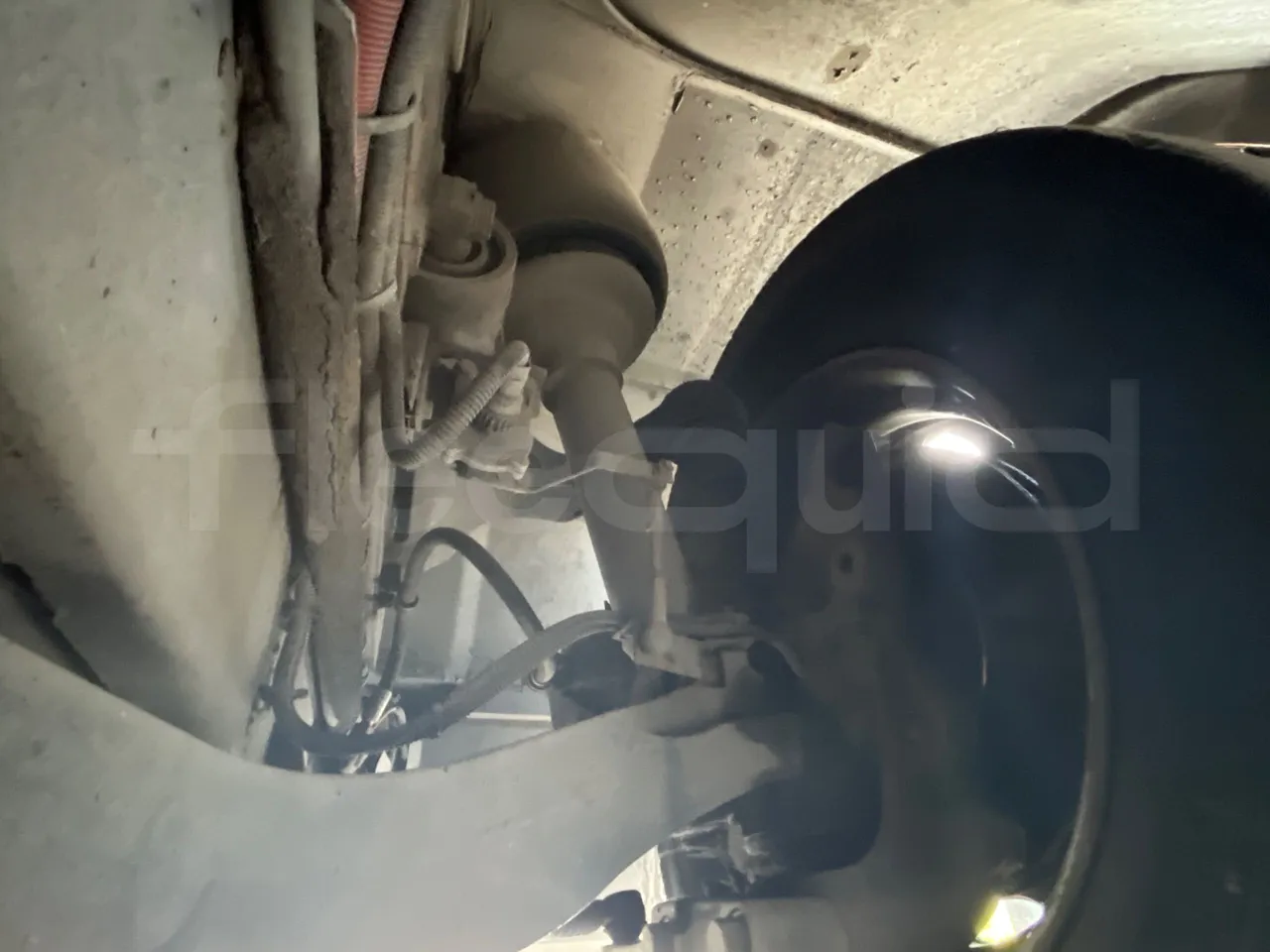 Iveco Citelis PS09D5/A/83 - EUR5 - 213kW - 10.46m CNG - front air springs right