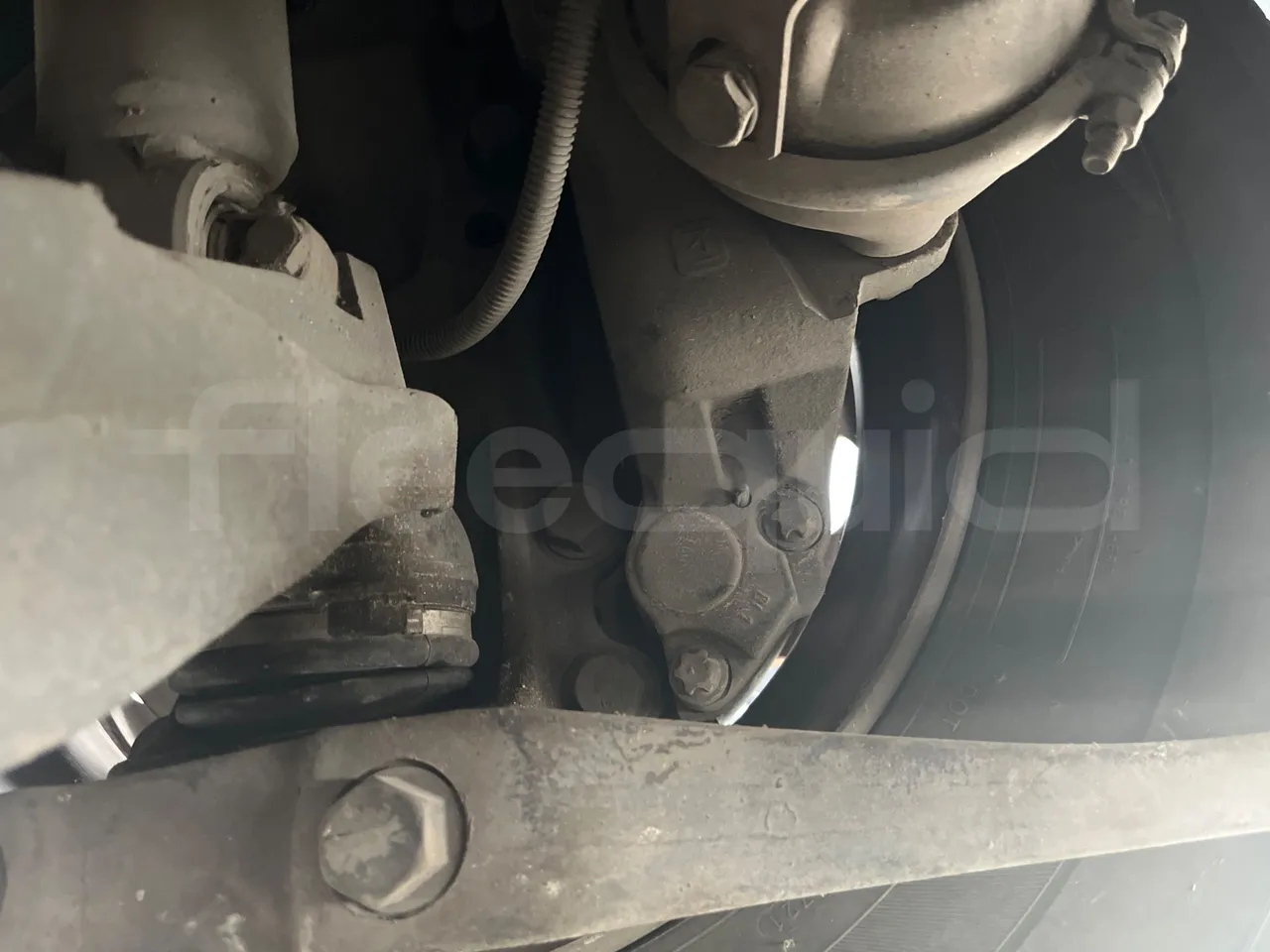 Iveco Citelis PS09D5/A/83 - EUR5 - 213kW - 10.46m CNG - front brake calipers left