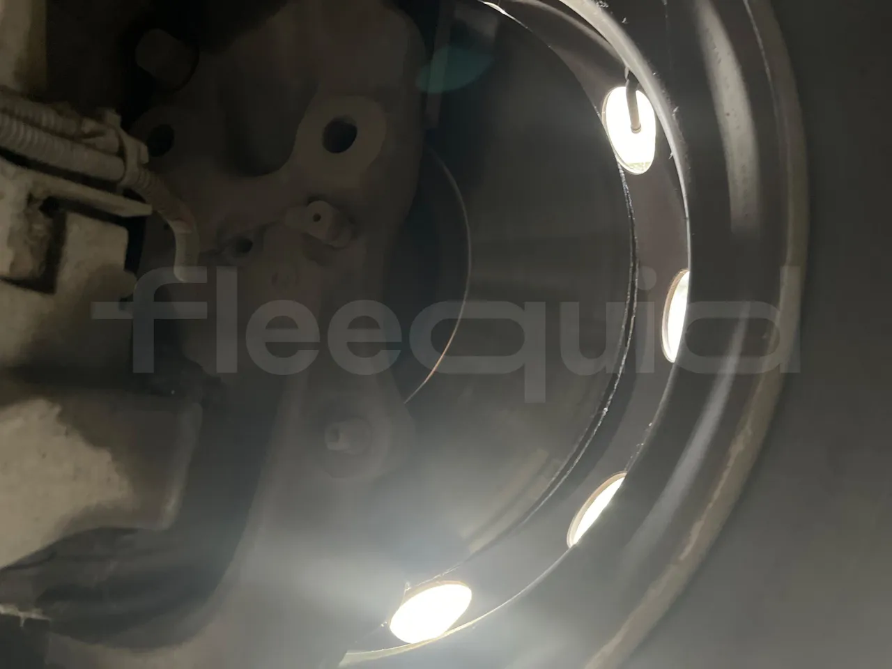 Iveco Citelis PS09D5/A/83 - EUR5 - 213kW - 10.46m CNG - front discs right