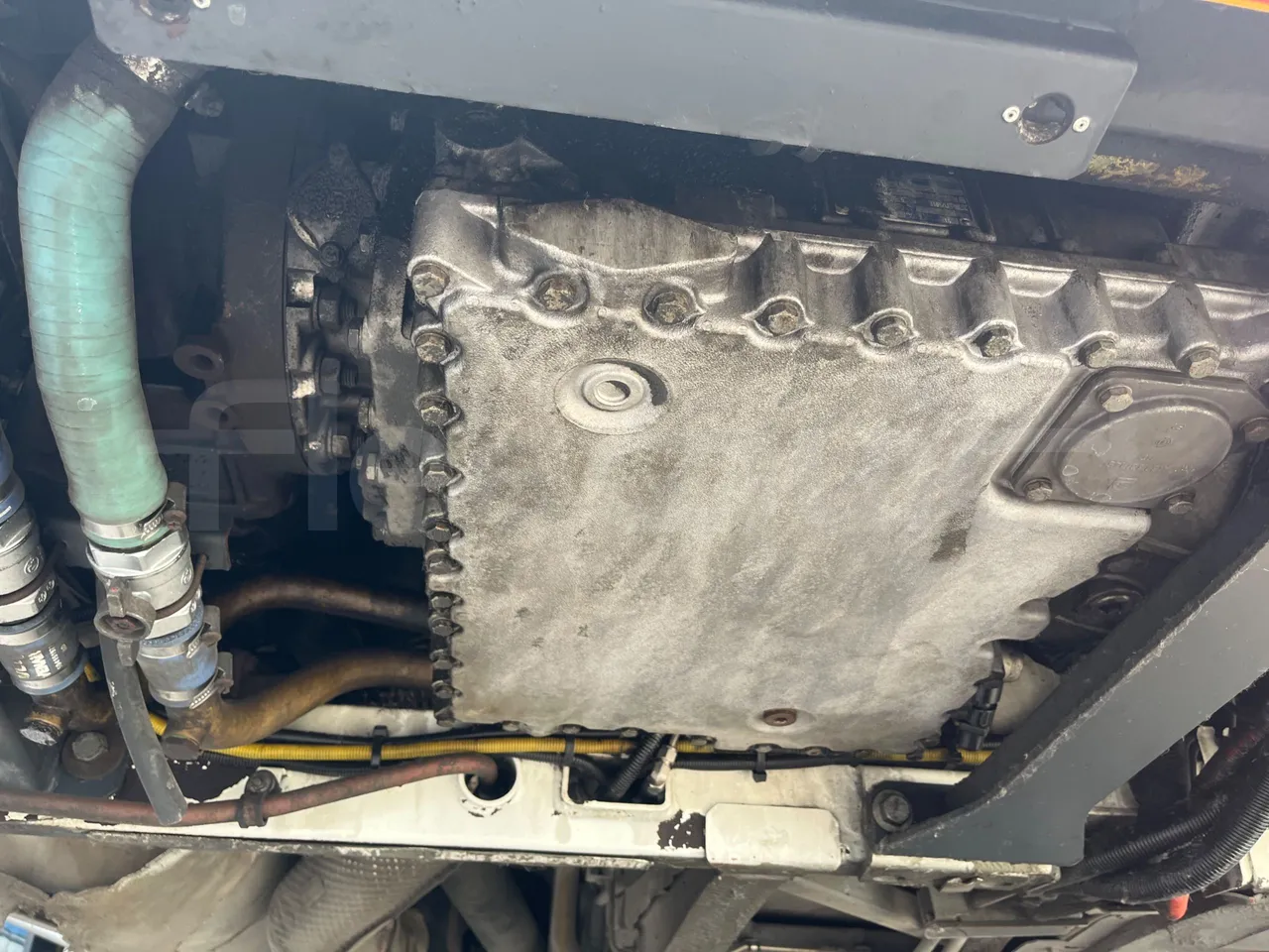 Iveco Citelis PS09D5/A/83 - EUR5 - 213kW - 10.46m CNG - gearbox photo