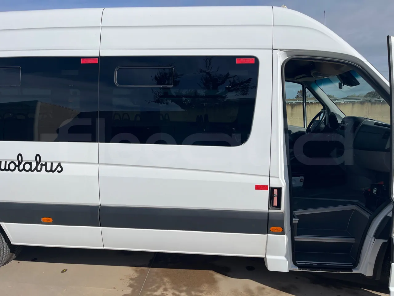 Mercedes-Benz Sprinter  906BB50-2 BUZOLA - Euro6 - 120kW - 7.361mt - front door 2 open