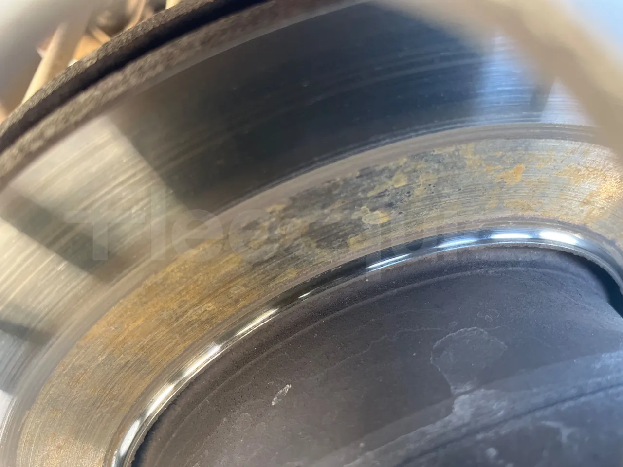 Mercedes-Benz Sprinter  906BB50-2 BUZOLA - Euro6 - 120kW - 7.361mt - front discs right