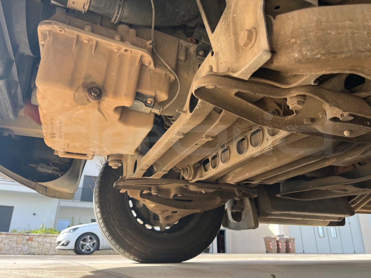 Mercedes-Benz Sprinter  906BB50-2 BUZOLA - Euro6 - 120kW - 7.361mt - front axle right side