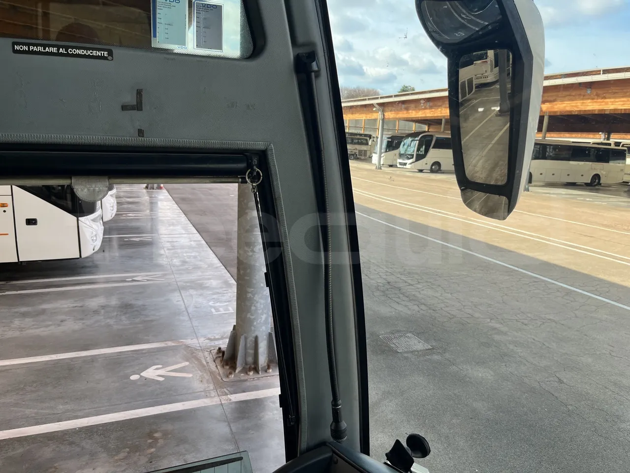 Setra S415 - Driver Microphone