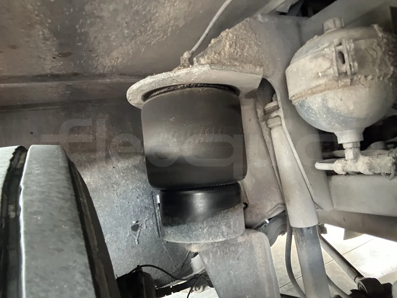 Setra S415 - Third Axle Discs Left Side