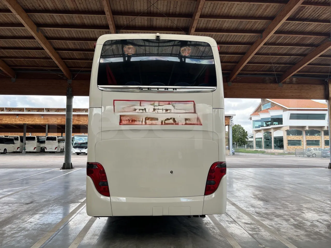 Setra S415 - Rear