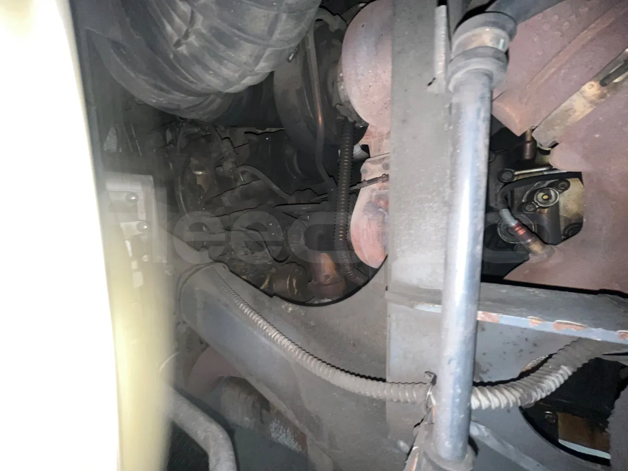 Man Lion's Coach L-440/ Euro 5 - 324 Kw - 13.8 Mt - engine plate photo