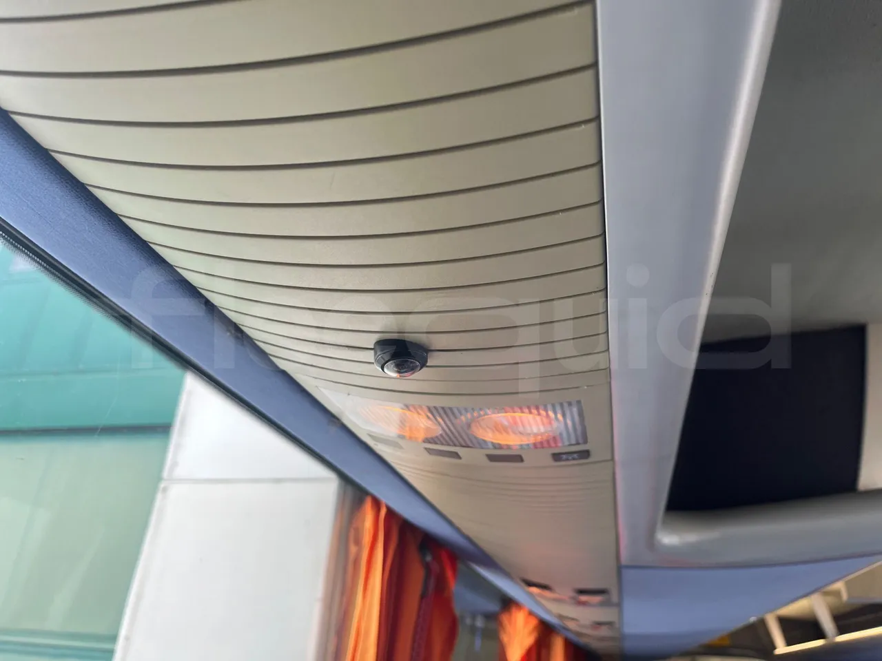 Man Lion's Coach L-440/ Euro 5 - 324 Kw - 13.8 Mt - camera accessories photo