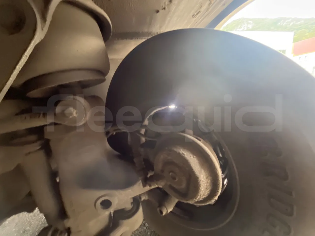 Man Lion's Coach L-440/ Euro 5 - 324 Kw - 13.8 Mt - front brake calipers right