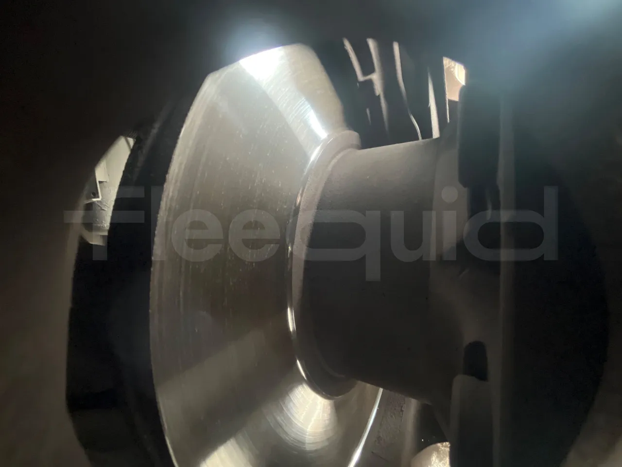Man Lion's Coach L-440/ Euro 5 - 324 Kw - 13.8 Mt - front discs left