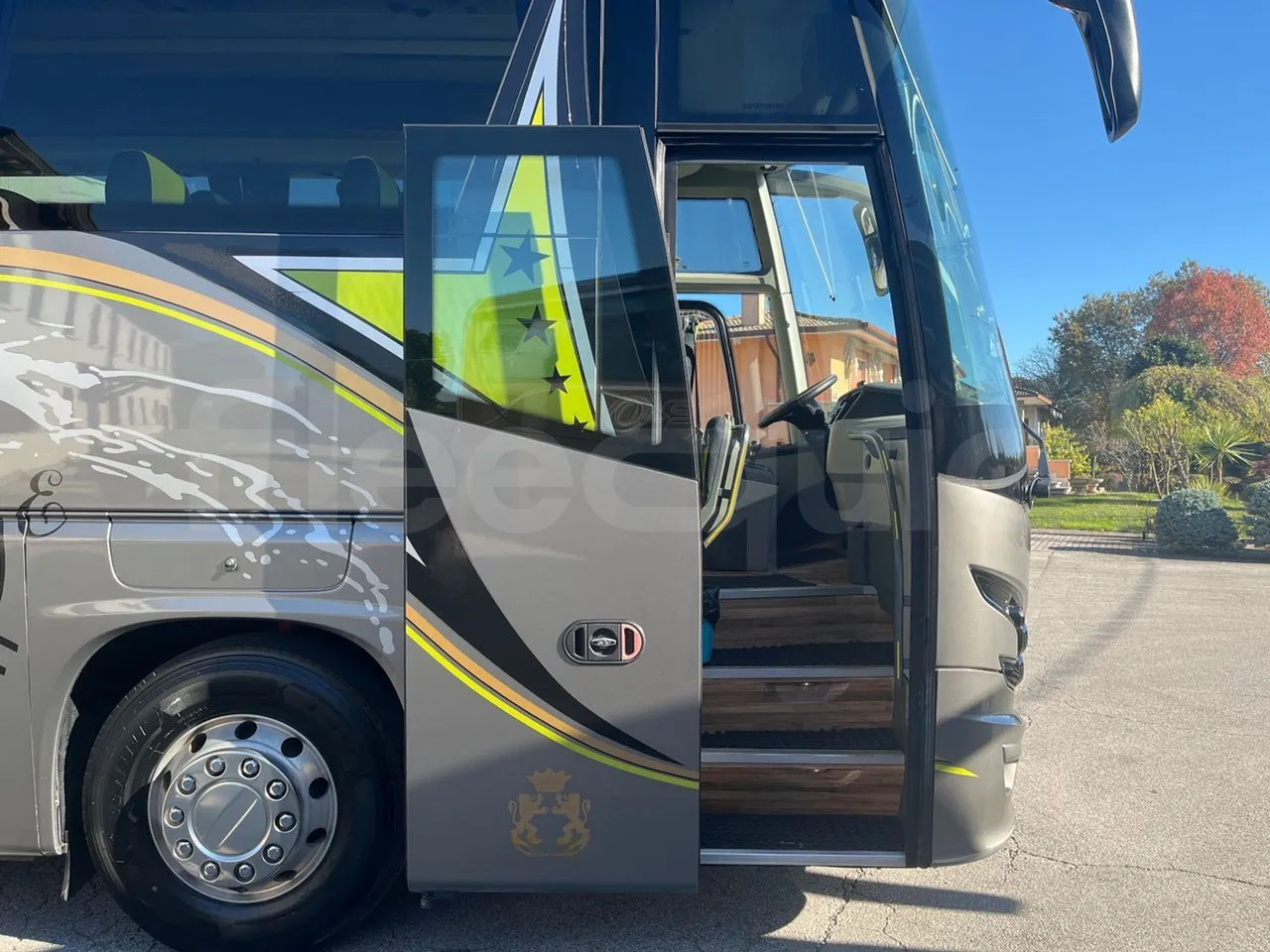 Vdl FUTURA FHD2 501R1 QILE GB01 | 139 - Euro5 - 300kW -13.945mt - front door 1 open