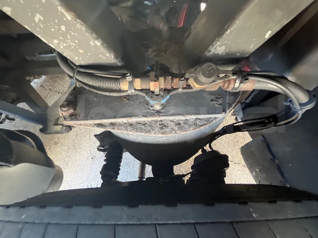 Vdl FUTURA FHD2 501R1 QILE GB01 | 139 - Euro5 - 300kW -13.945mt - axle 2 caliper brakes left