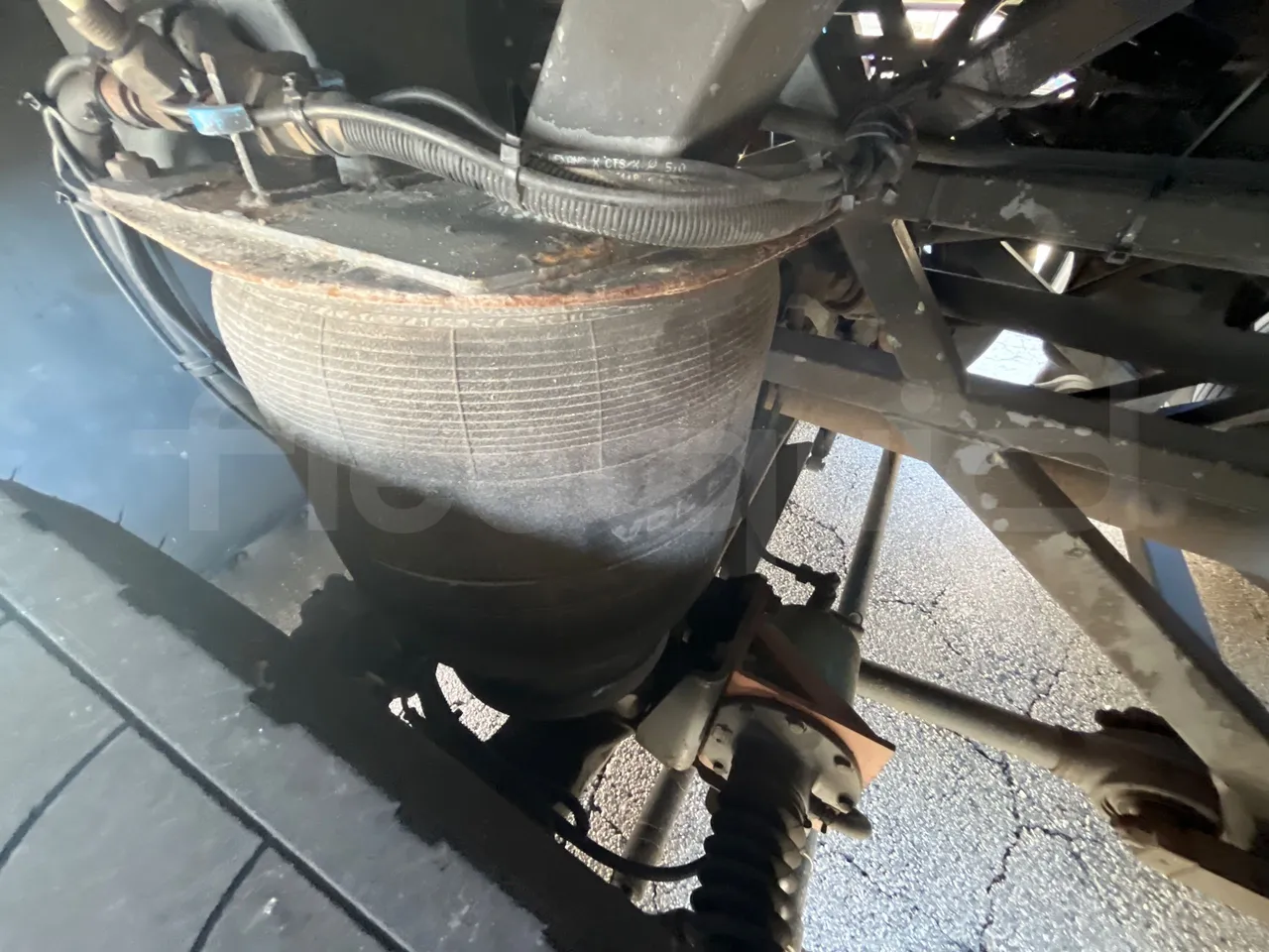 Vdl FUTURA FHD2 501R1 QILE GB01 | 139 - Euro5 - 300kW -13.945mt - axel 3 caliper brakes right