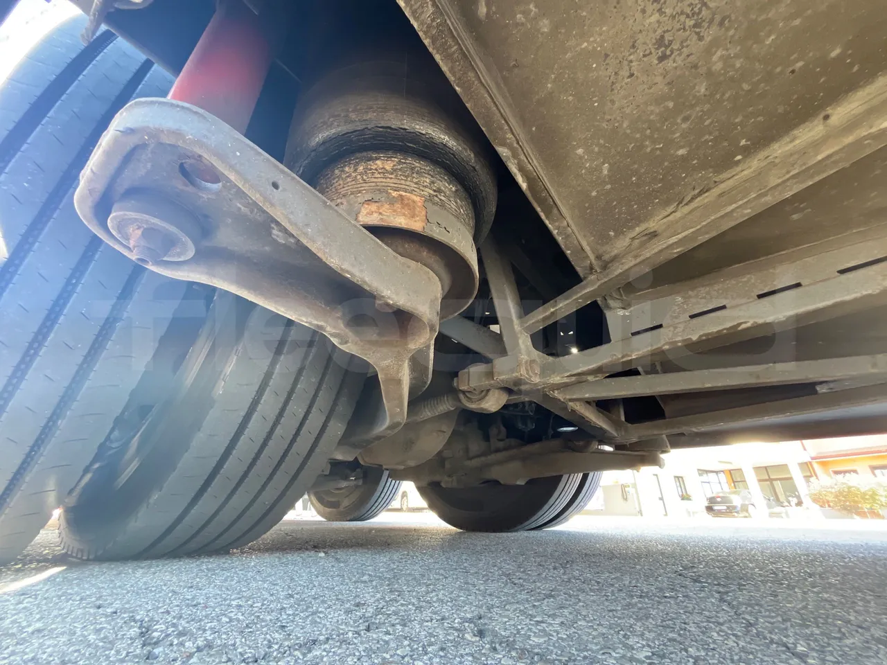 Vdl FUTURA FHD2 501R1 QILE GB01 | 139 - Euro5 - 300kW -13.945mt - axel 3 discs left