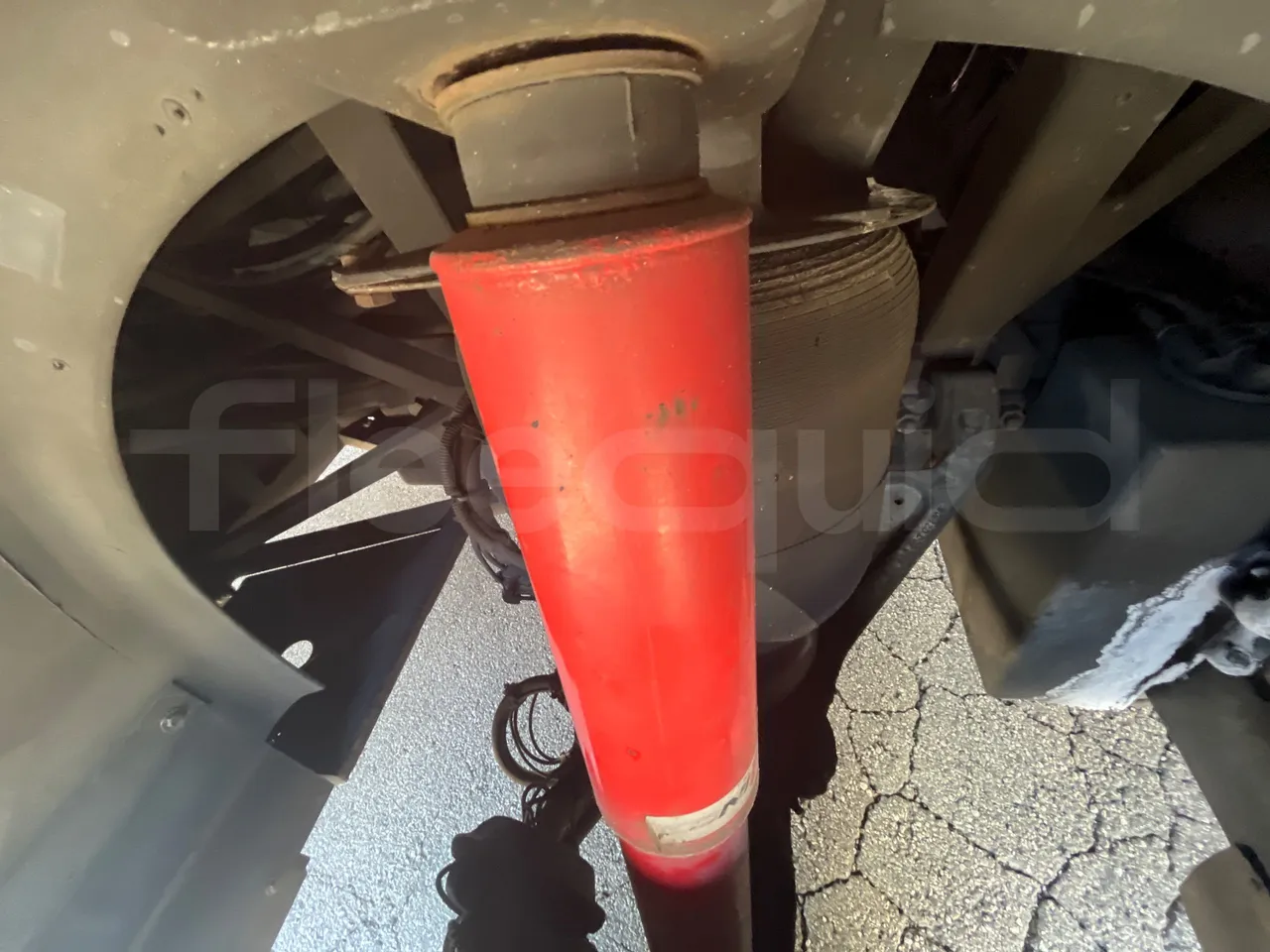 Vdl FUTURA FHD2 501R1 QILE GB01 | 139 - Euro5 - 300kW -13.945mt - axle 2 shock absorbers 2 left