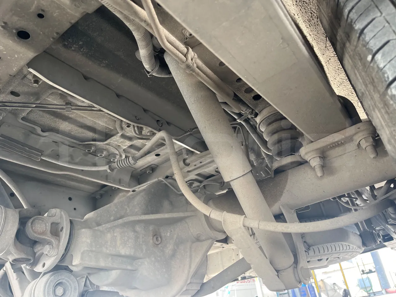 Ford Transit FBD BLHA2DDX - Euro6 - 121.30kW - 6.704mt - axel 2 air springs 2 right