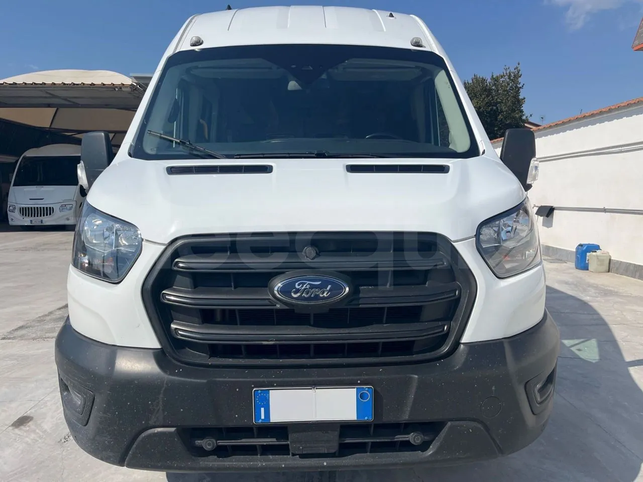 Ford Transit FBD BLHA2DDX - Euro6 - 121.30kW - 6.704mt - front photo