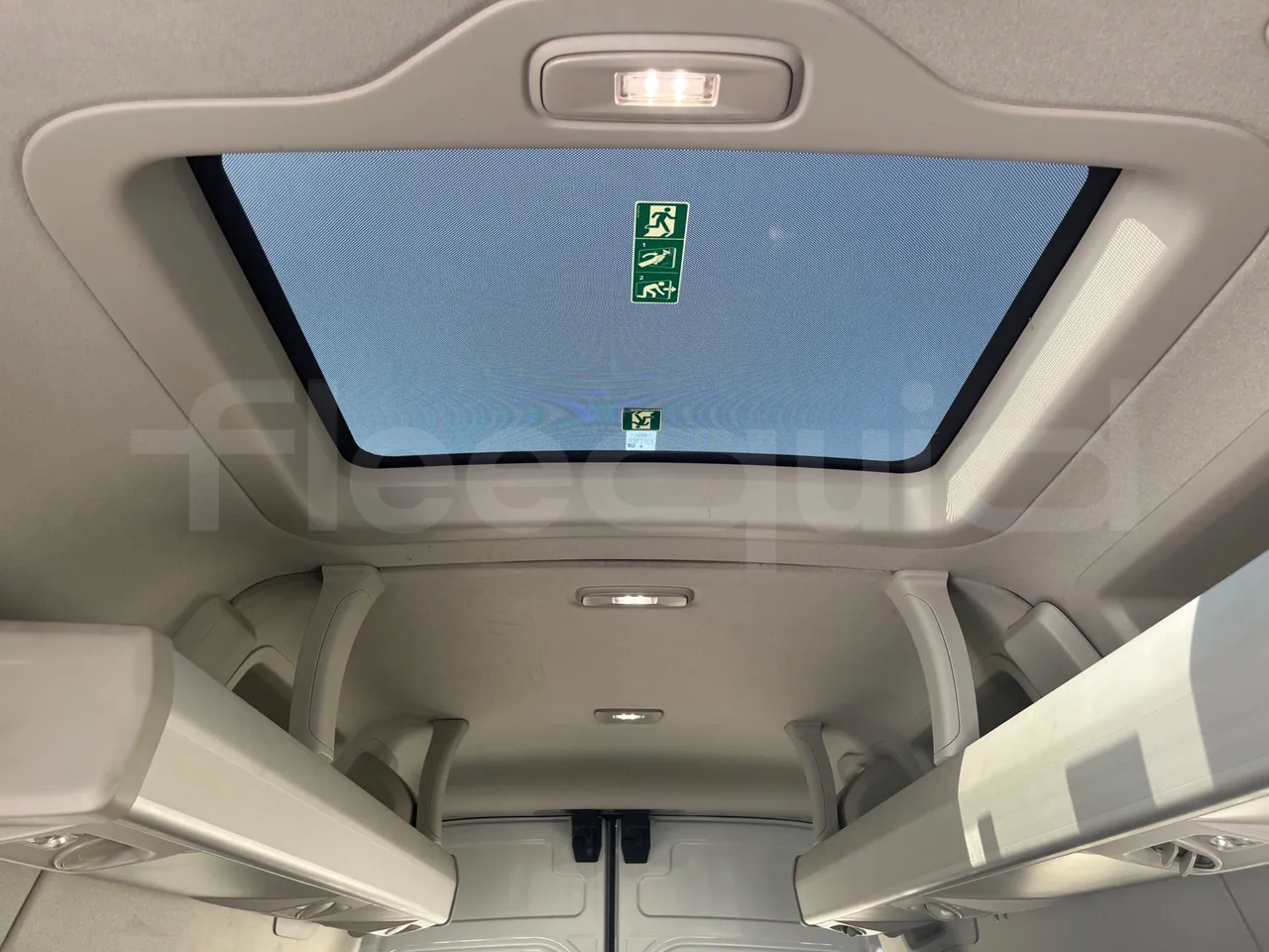 Ford Transit FBD BLHA2DDX - Euro6 - 121.30kW - 6.704mt - roof hatch 1