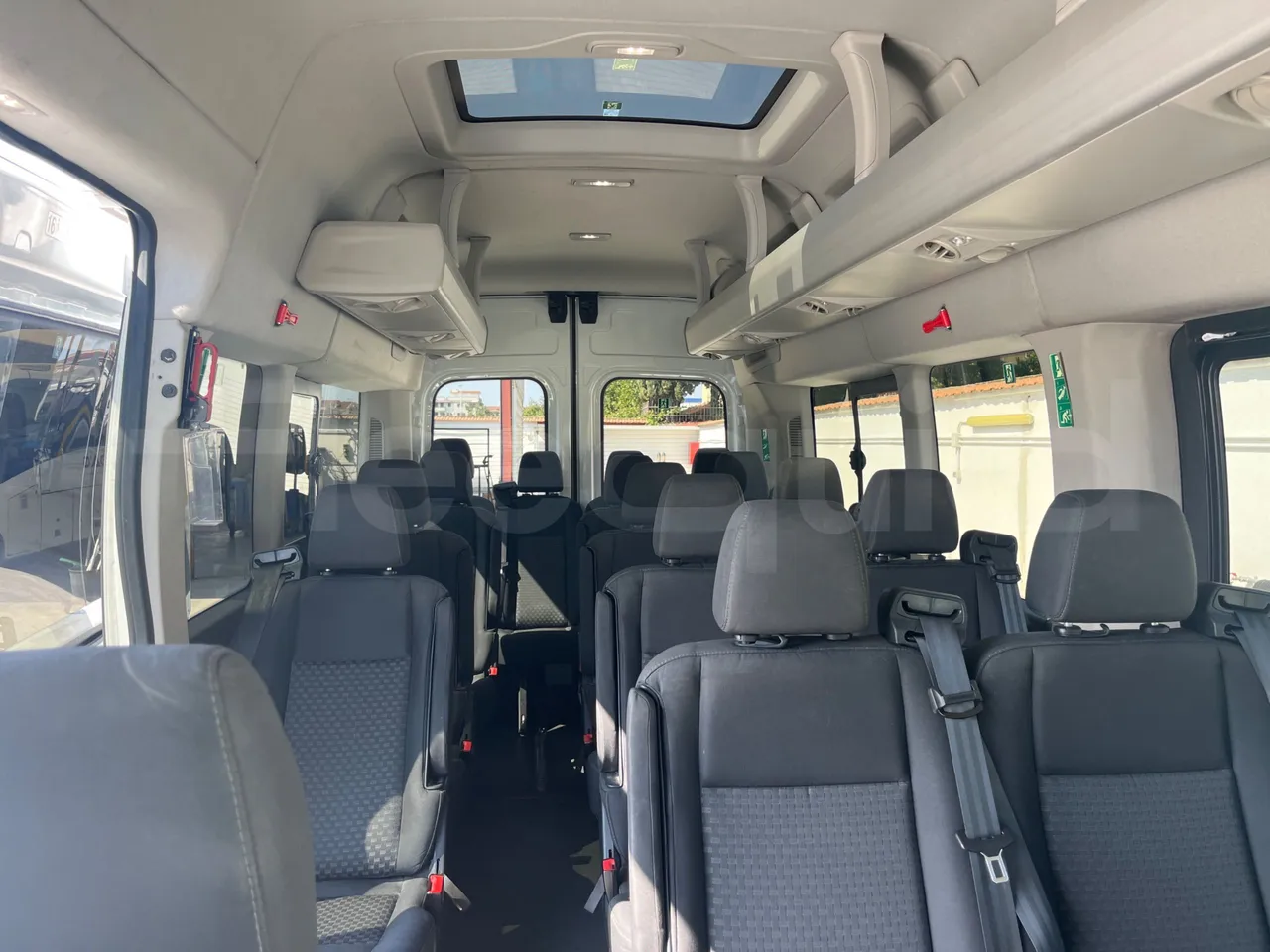 Ford Transit FBD BLHA2DDX - Euro6 - 121.30kW - 6.704mt - interior reverse seats driver height