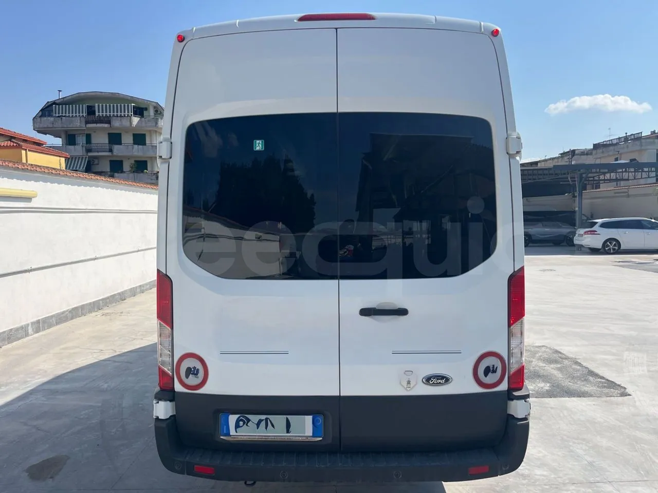 Ford Transit FBD BLHA2DDX - Euro6 - 121.30kW - 6.704mt - rear hatch closed