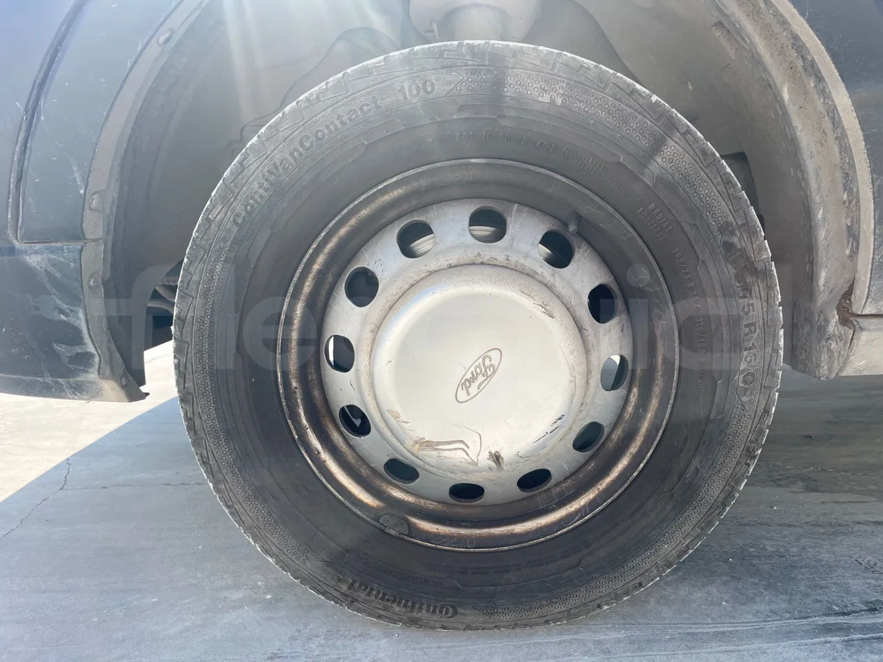 Ford Transit FBD BLHA2DDX - Euro6 - 121.30kW - 6.704mt - front left tire measurements