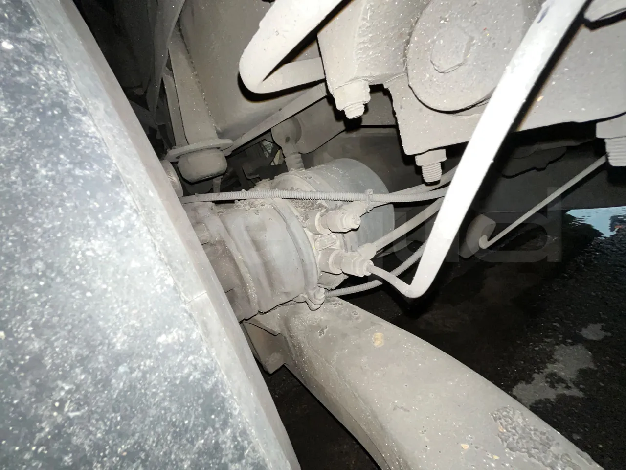 Beulas Scania Aura K440EB4X2 - EUR4 - 324kW - 12.200m - axle 2 caliper brakes right