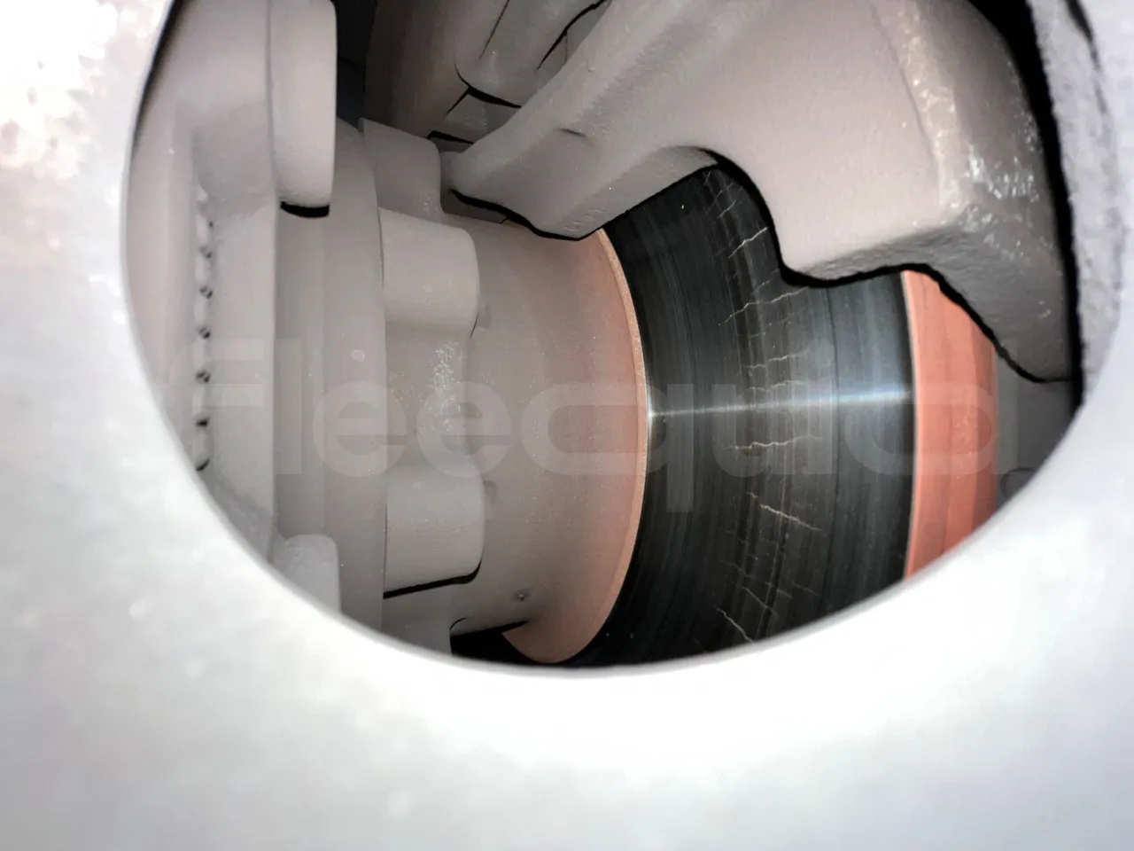 Beulas Scania Aura K440EB4X2 - EUR4 - 324kW - 12.200m - front discs left