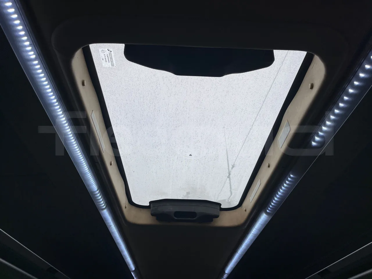 Beulas Scania Aura K440EB4X2 - EUR4 - 324kW - 12.200m - roof hatch 2