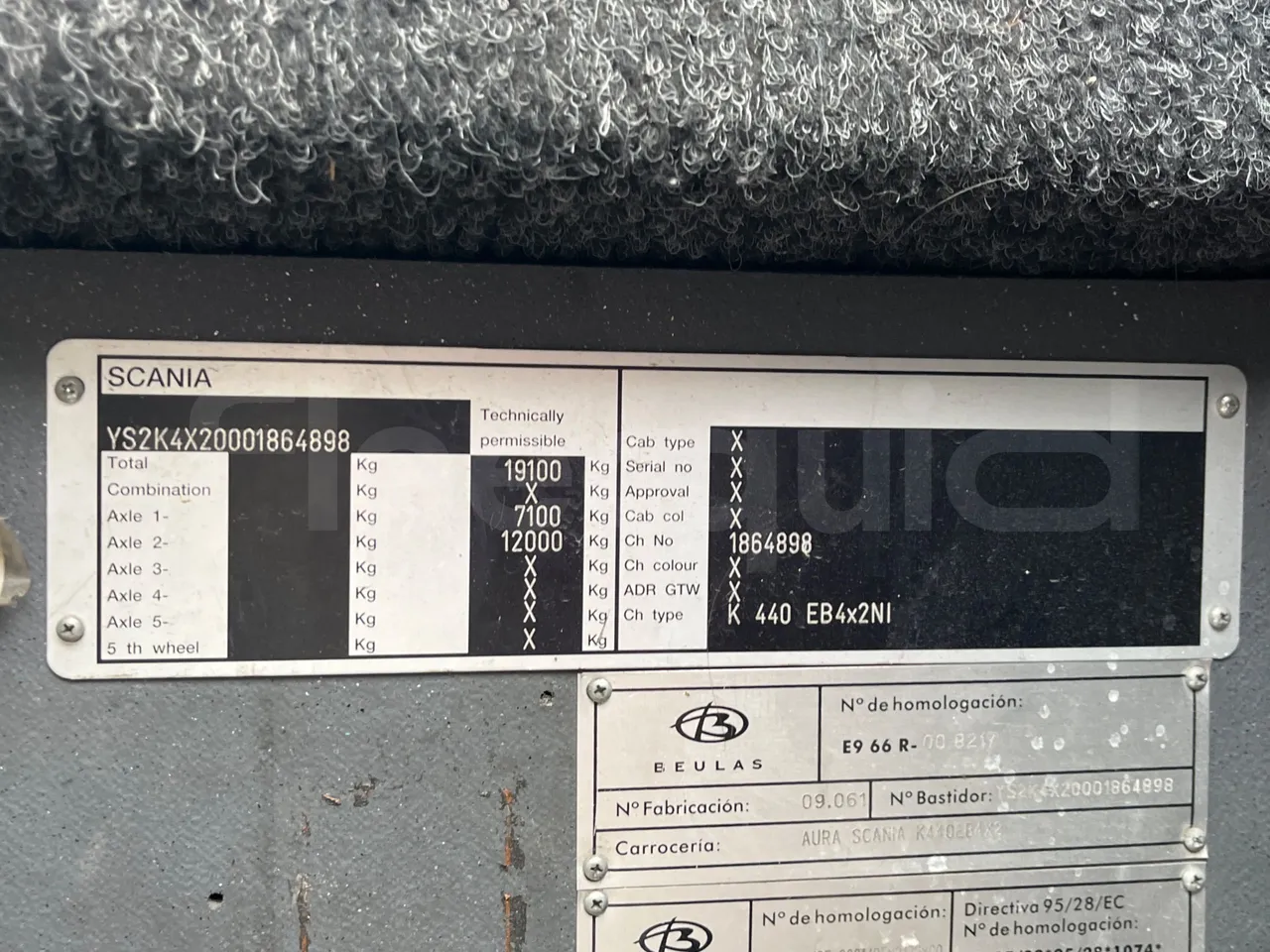 Beulas Scania Aura K440EB4X2 - EUR4 - 324kW - 12.200m - vehicle plate photo
