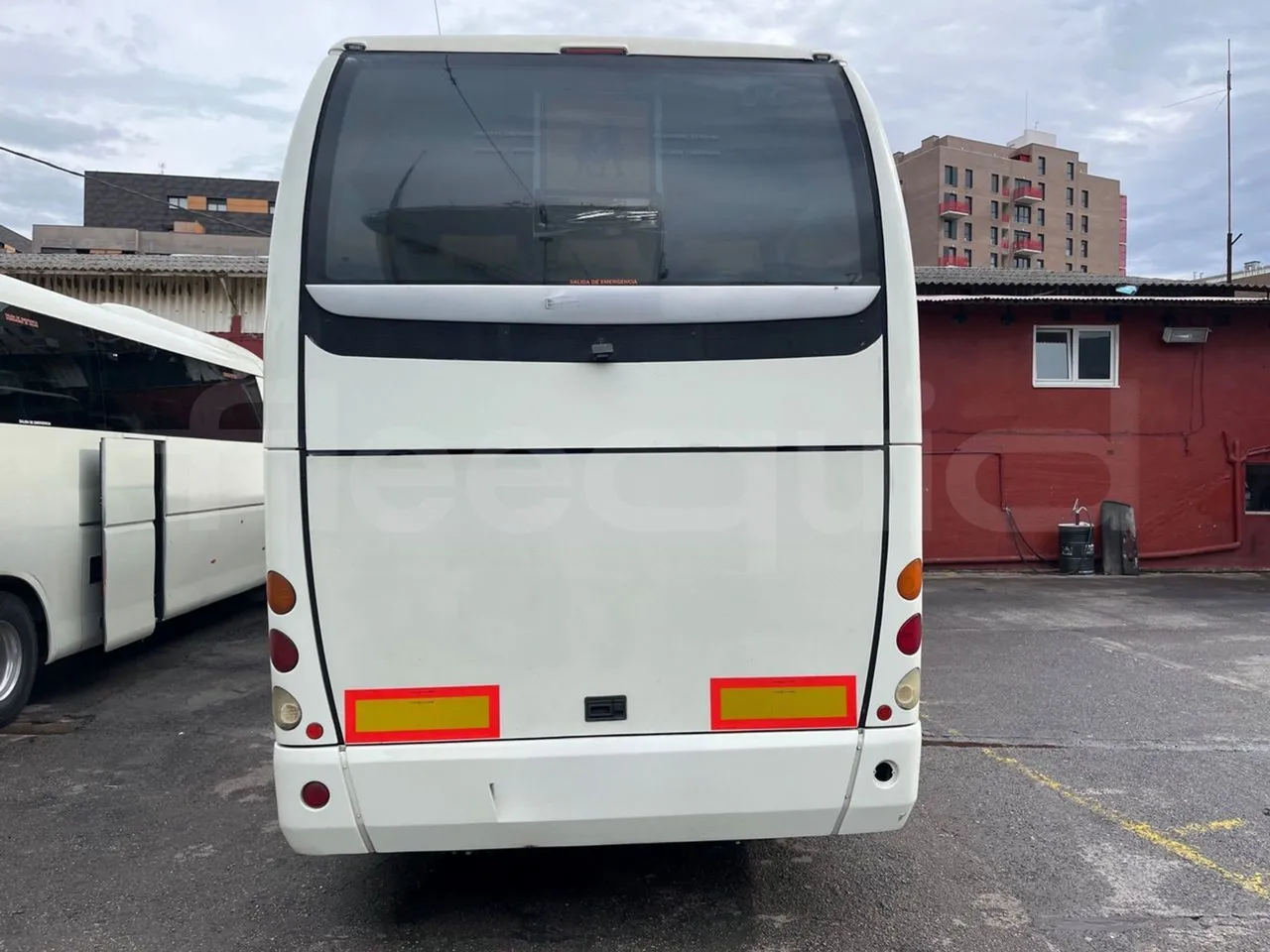 Beulas Scania Aura K440EB4X2 - EUR4 - 324kW - 12.200m - rear hatch closed
