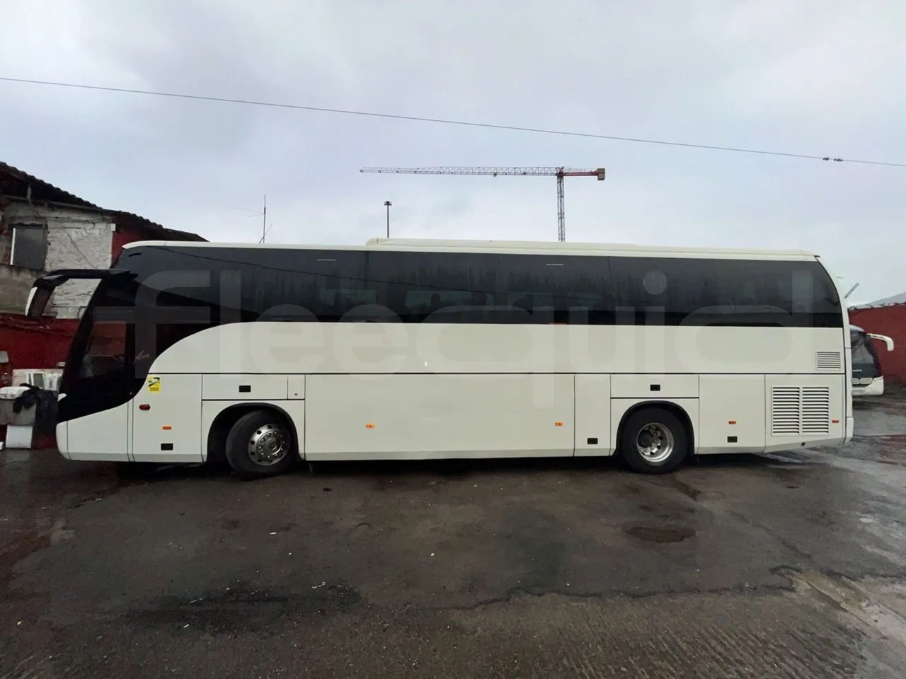 Beulas Scania Aura K440EB4X2 - EUR4 - 324kW - 12.200m - left side photo